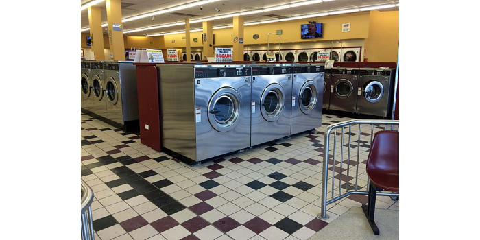 4 Things You Should Be Offering Customers at Your Laundromat Header Image